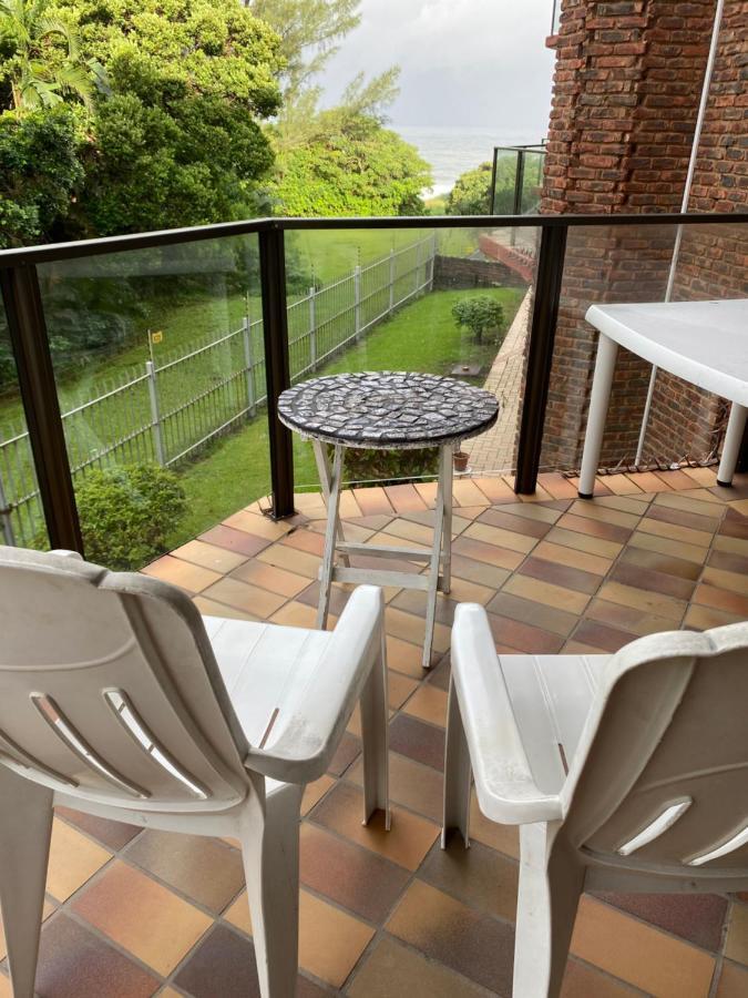 6 Uitsig Uvongo Apartment Margate