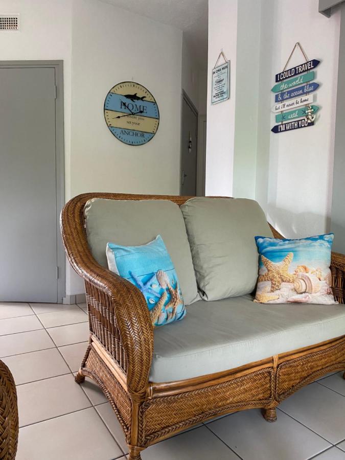 6 Uitsig Uvongo Apartment Margate